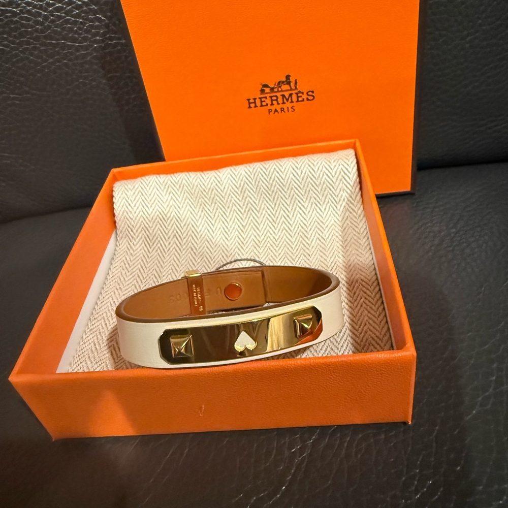 Hermès Tan Leather Bracelet